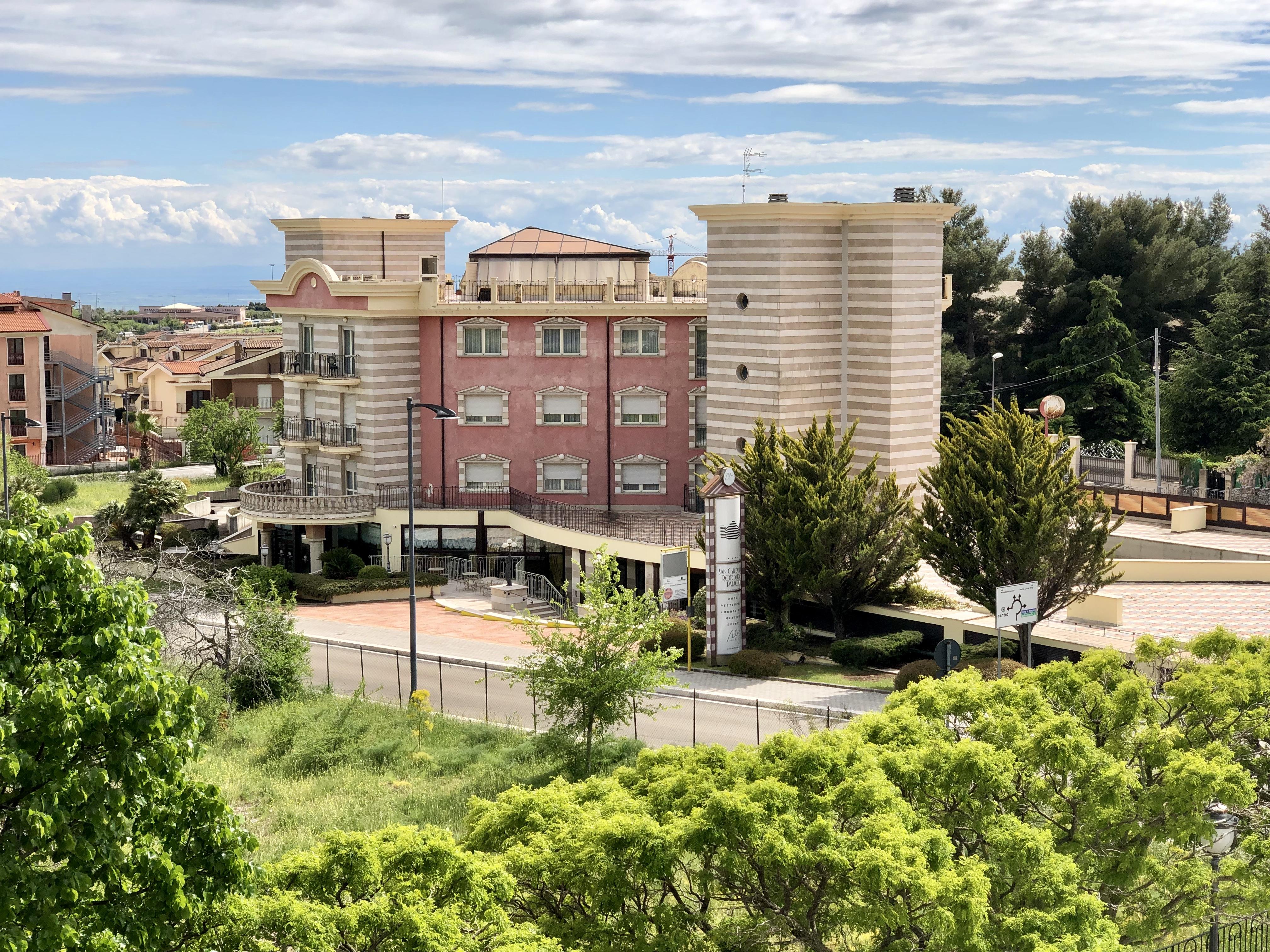 San Giovanni Rotondo Palace - Alihotels Esterno foto