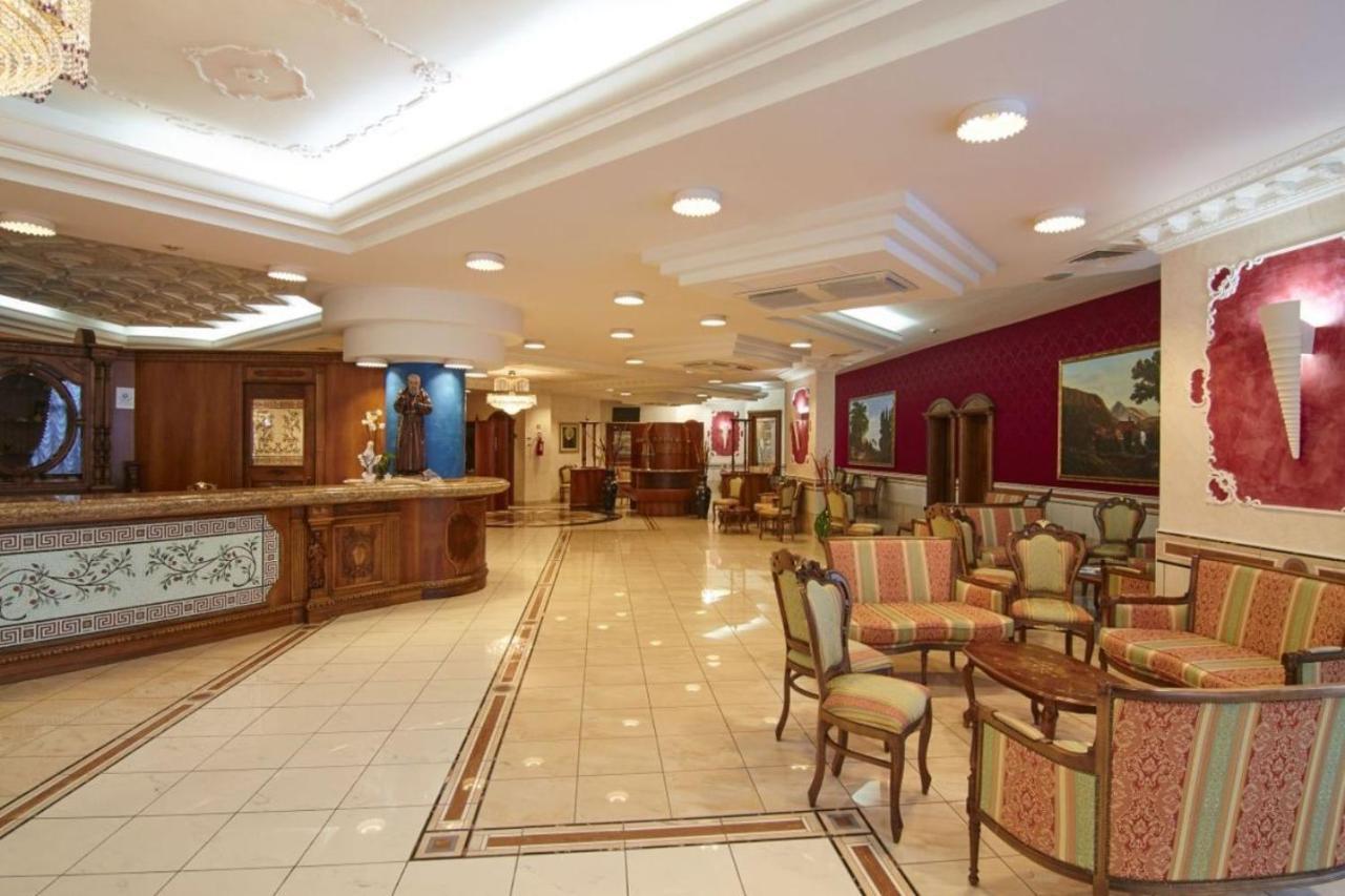 San Giovanni Rotondo Palace - Alihotels Esterno foto