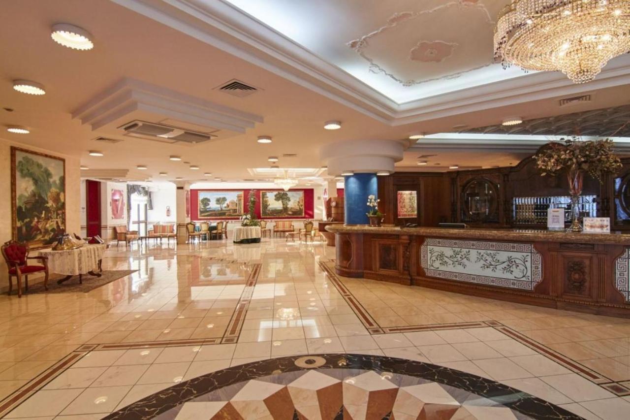 San Giovanni Rotondo Palace - Alihotels Esterno foto